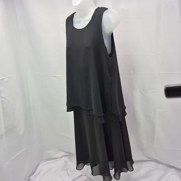 Metaphor Black Empire Waist V-Neck Sleeveless Flowy Midi Dress 2 Piece Set 16 - Picture 4 of 16